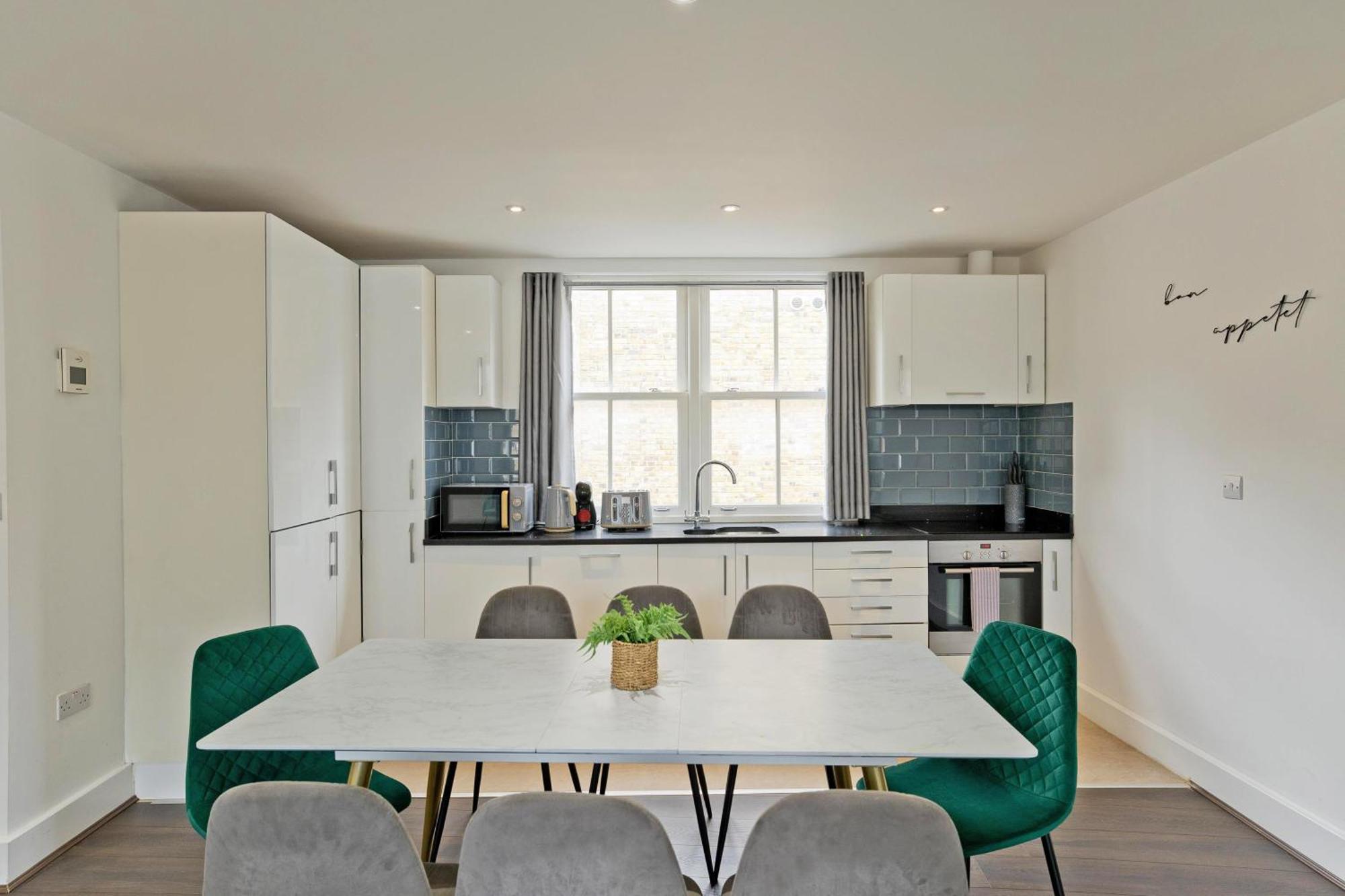 Imperial Liverpool Street Apartments Londen Buitenkant foto