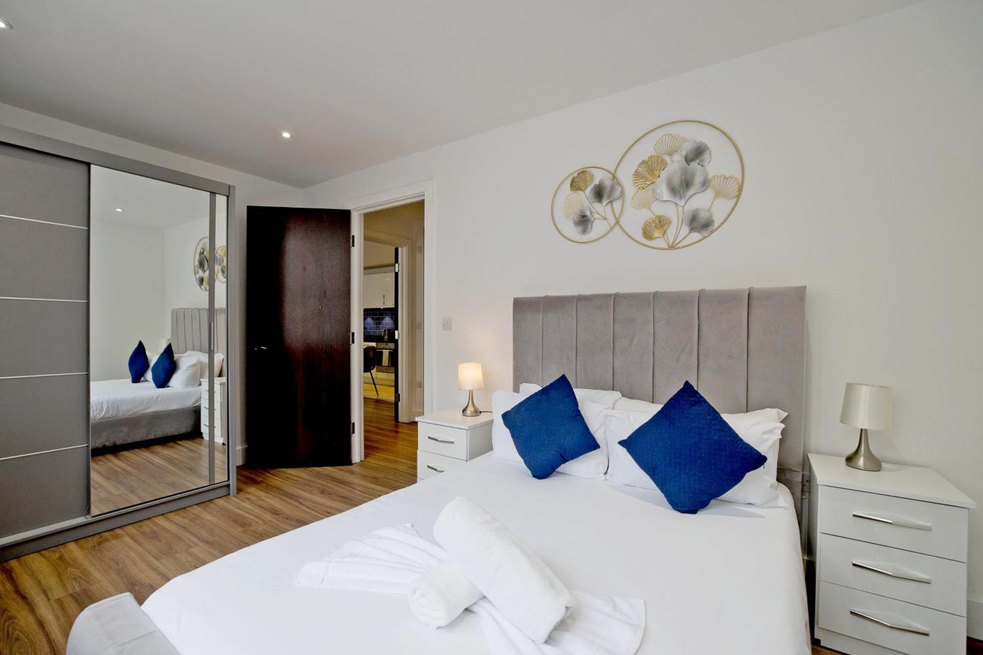 Imperial Liverpool Street Apartments Londen Buitenkant foto